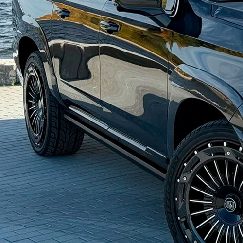 Молдинги Esthete на двери Cadillac Escalade 5 (2024+, рестайлинг)